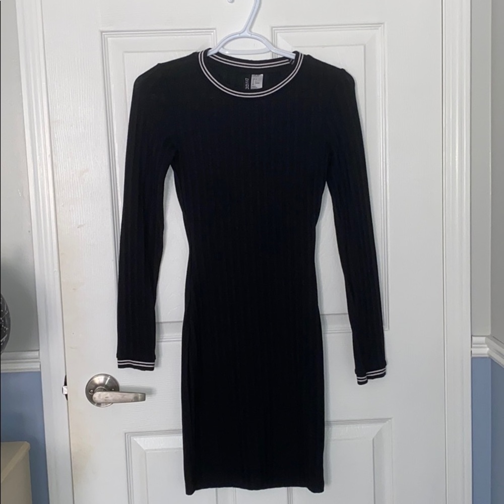 long sleeve H&M dress
